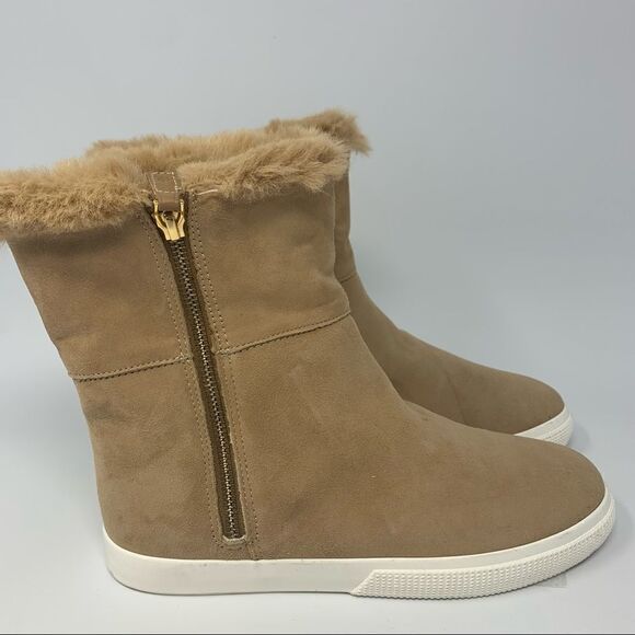 Ralph Lauren Jadelyn Bootie - Picture 2 of 10